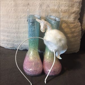 Glittery rain boots and unicorn headband